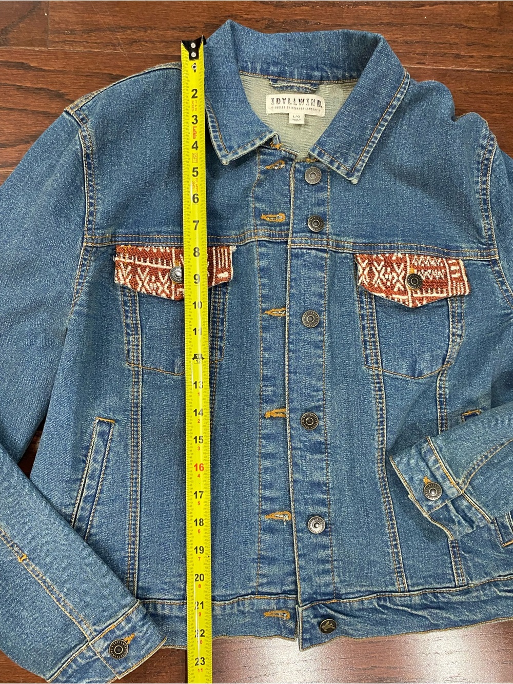 IDYLLWIND Miranda Lambert Trucker AZTEC BEADED Denim Jacket Size L VEUC! ~ RARE - Picture 4 of 5
